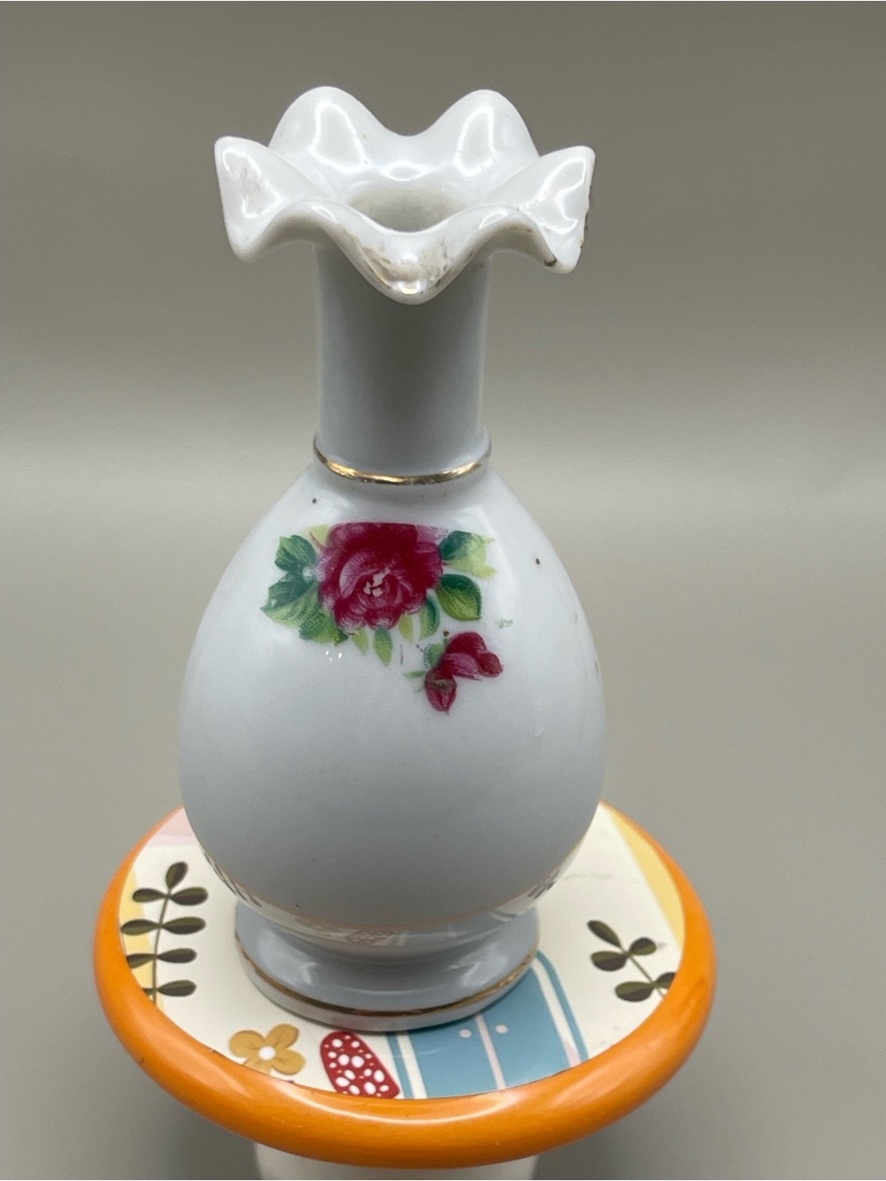 Vintage Porcelain Perfume Bottle / Vanity Decanter 🌹 - Picture 4 of 9